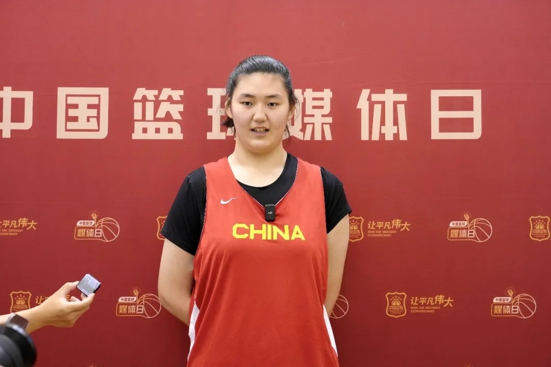 开云体育登录入口-中国女篮狂胜韩国获季军张子宇内线进攻(中国女子篮球队对韩国女子篮球队)