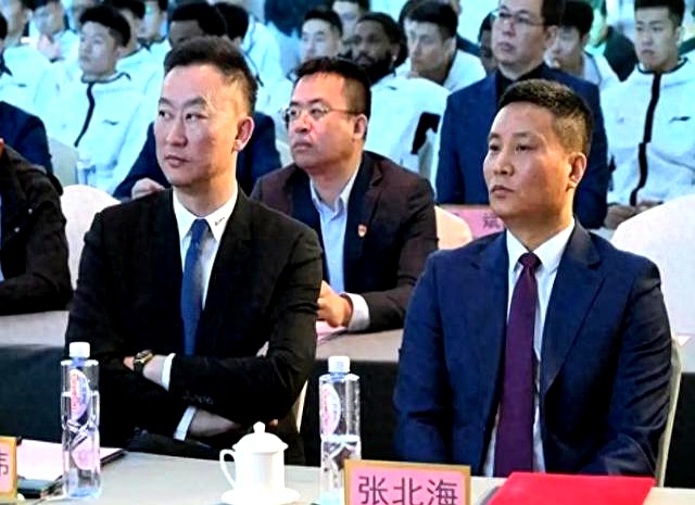 开云体育网站-曾有经纪人偷偷挖墙脚张北海：杨瀚森的成功是相互成就(曾志回忆录pdf在线阅读)